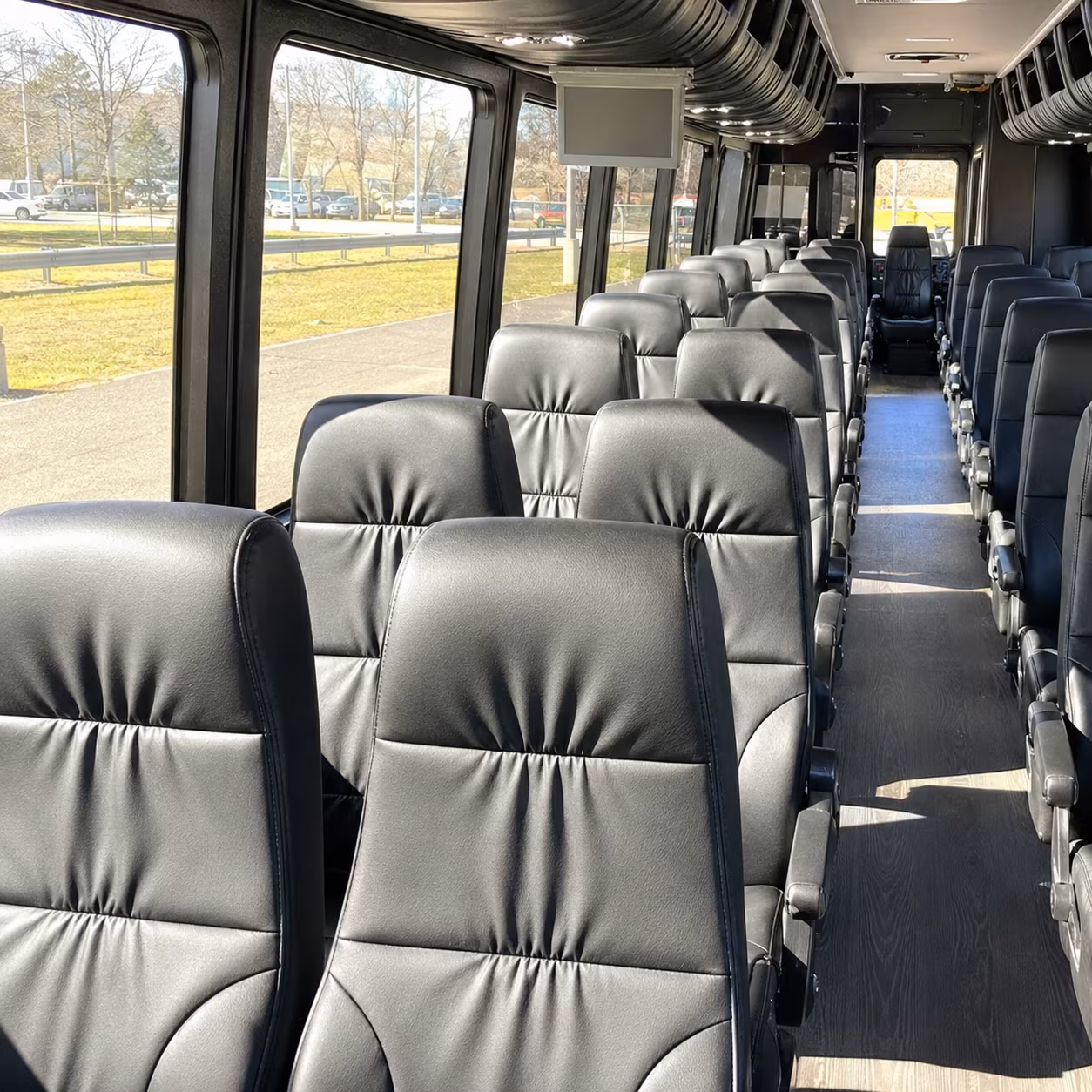 charter buses for moreno valley weddings at temecula valley wineries