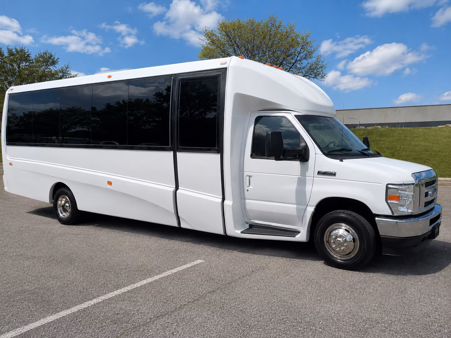 hotel to venue shuttle buses for moreno valley corporate groups