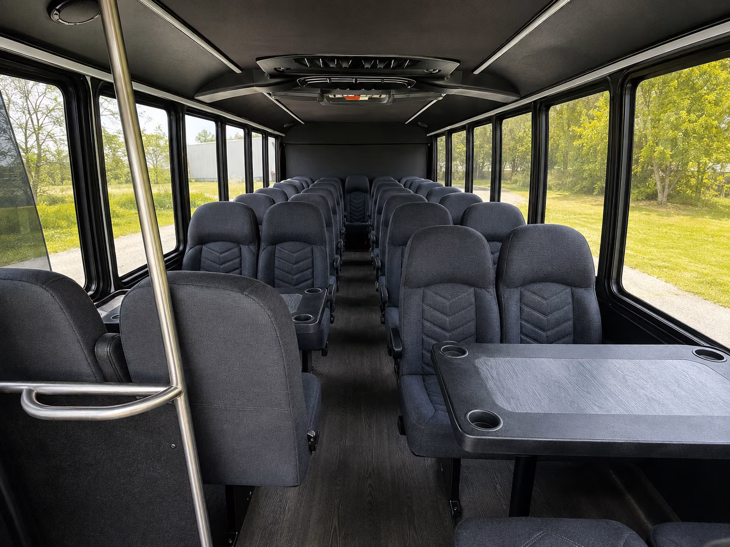 party buses and charter buses to lakers clippers and kings games in los angeles