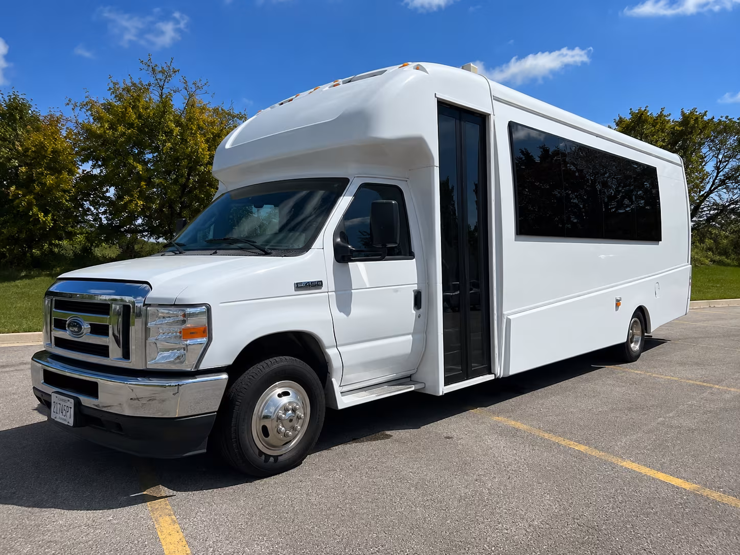 why rent using morenovalleycoachbusservice com